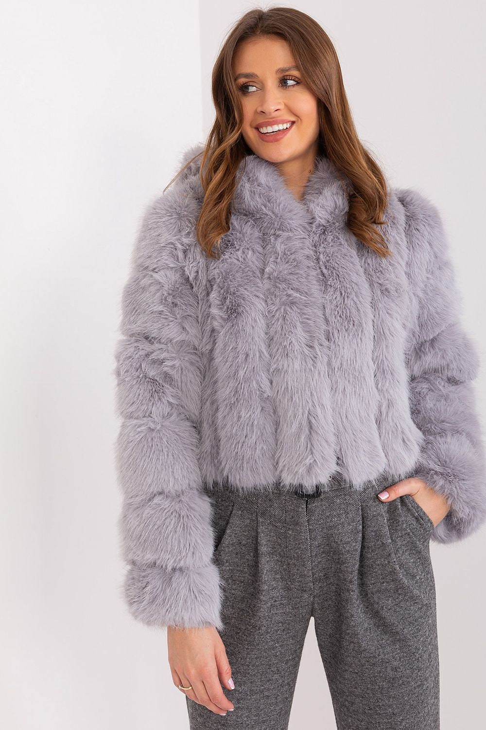 Jacke AT Pelz Look in verschiedenen Farben