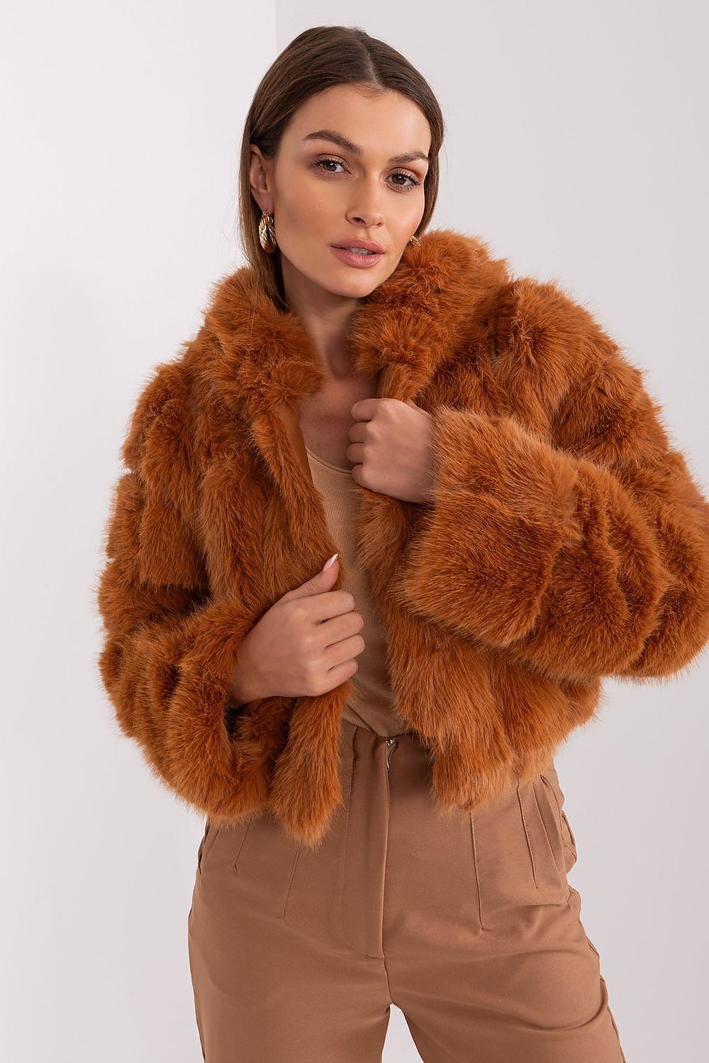 Jacke AT Pelz Look in verschiedenen Farben