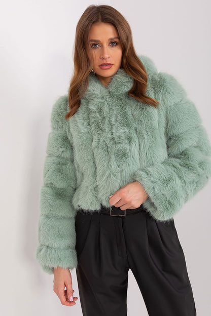Jacke AT Pelz Look in verschiedenen Farben