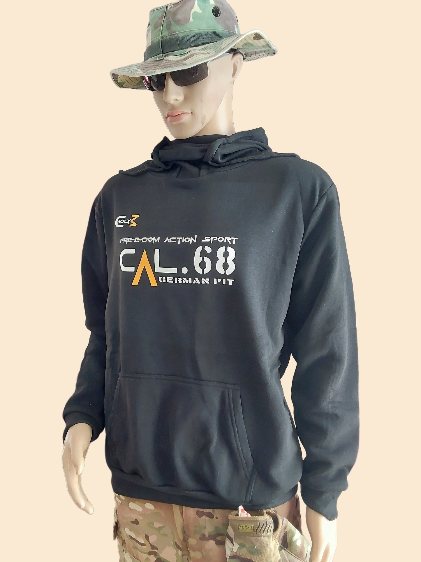 Hoodie Cal.68 Black Betty